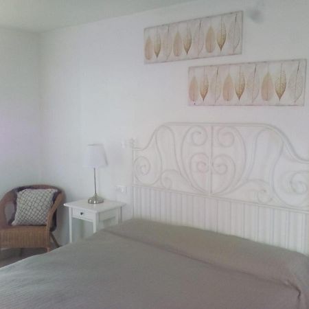 B&B Amalu' Castro  Екстериор снимка